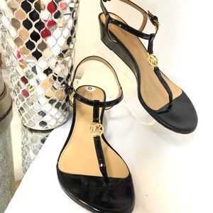 SOLD - MICHAEL Kors Black T Strap Wedge Sandals